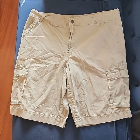 Patagonia Beige Organic Cotton Men's Cargo Shorts size 36 - Picture 1 of 7